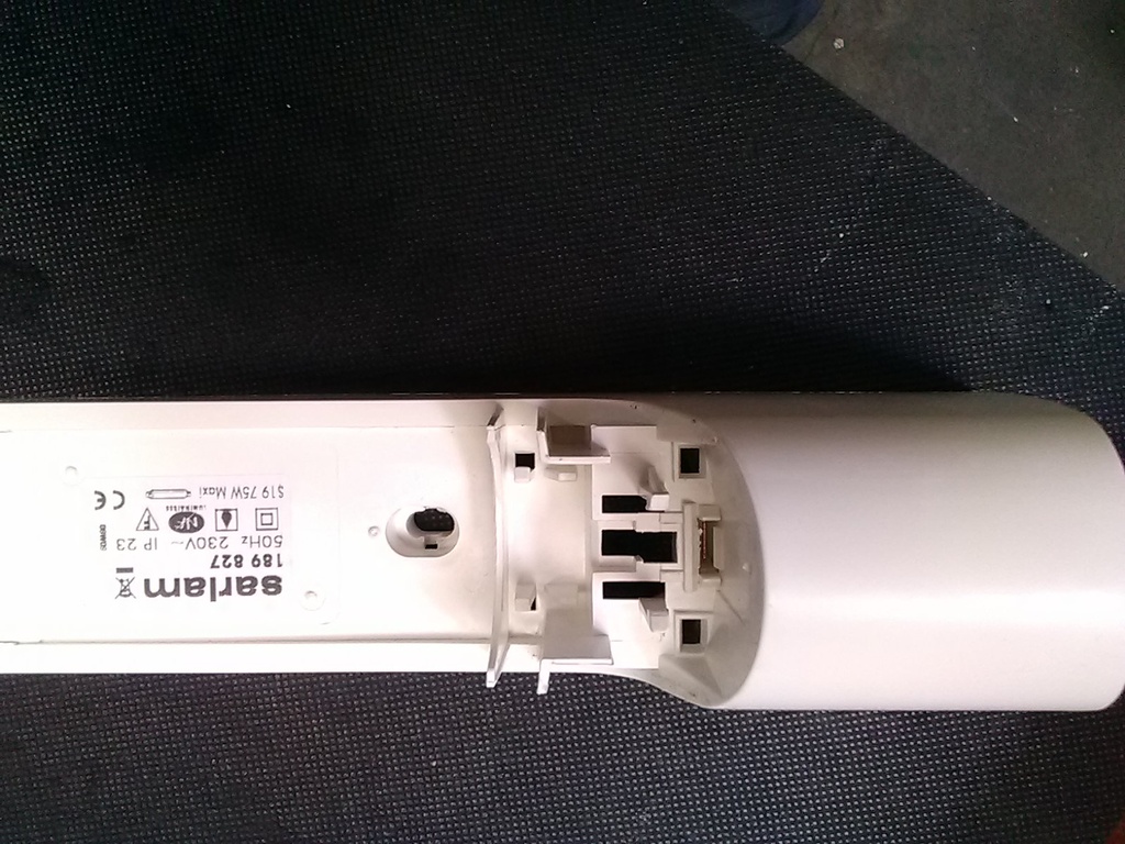 Applique murale Prismaline avec interrupteur Sarlam 189827