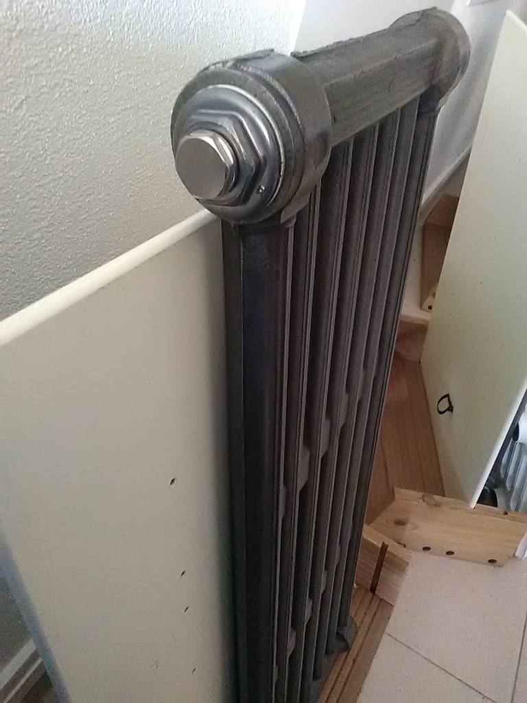 Radiateur fonte Rideaux