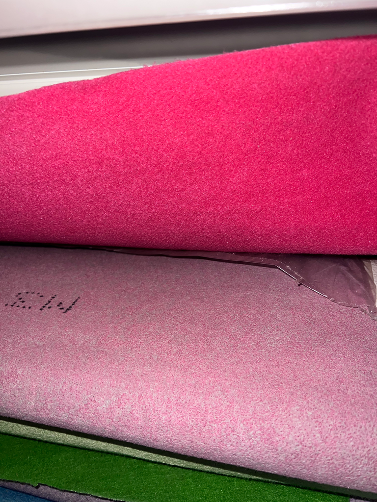 ROULEAU MOQUETTE ROSE FUSHIA 3,80x1m